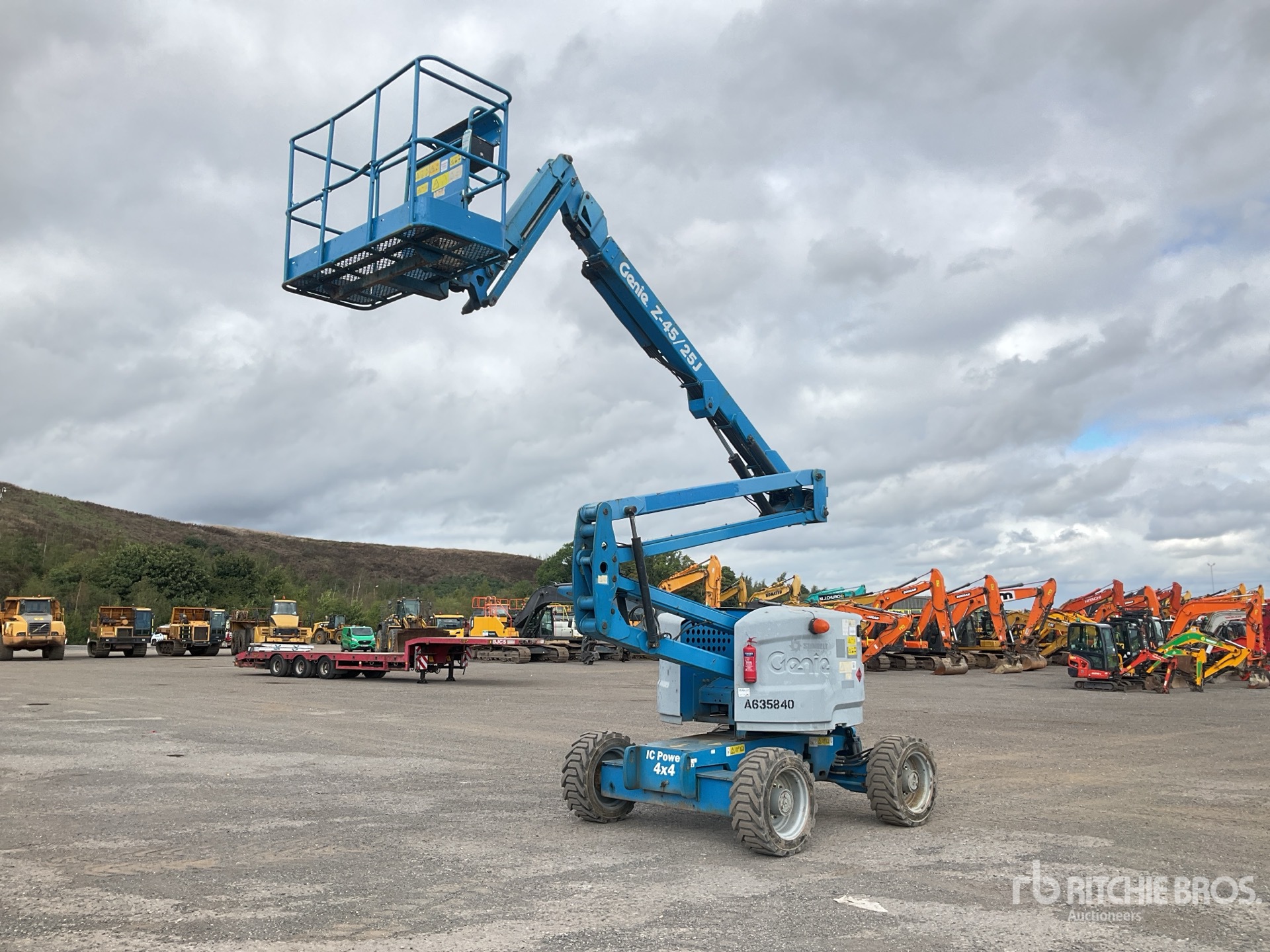 Photo of 2014 Genie Z4525J