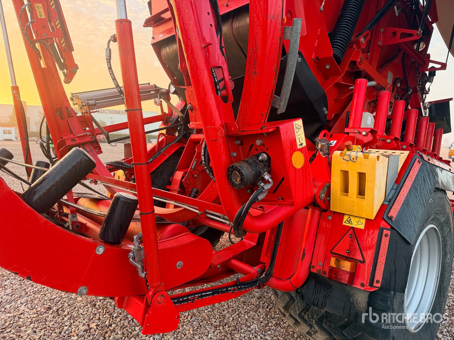 2015 Lely RPC 445 TORNADO