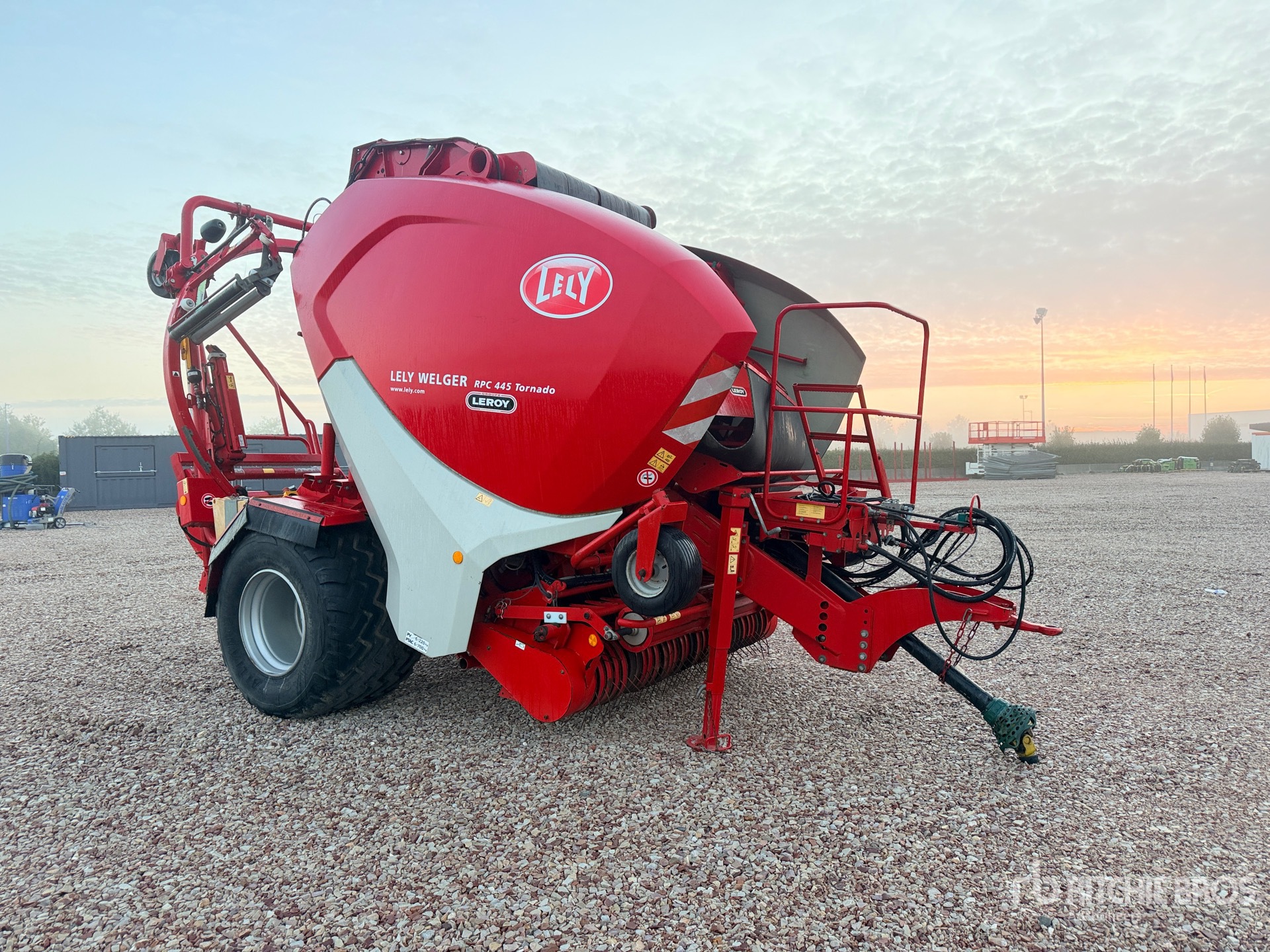 2015 Lely RPC 445 TORNADO