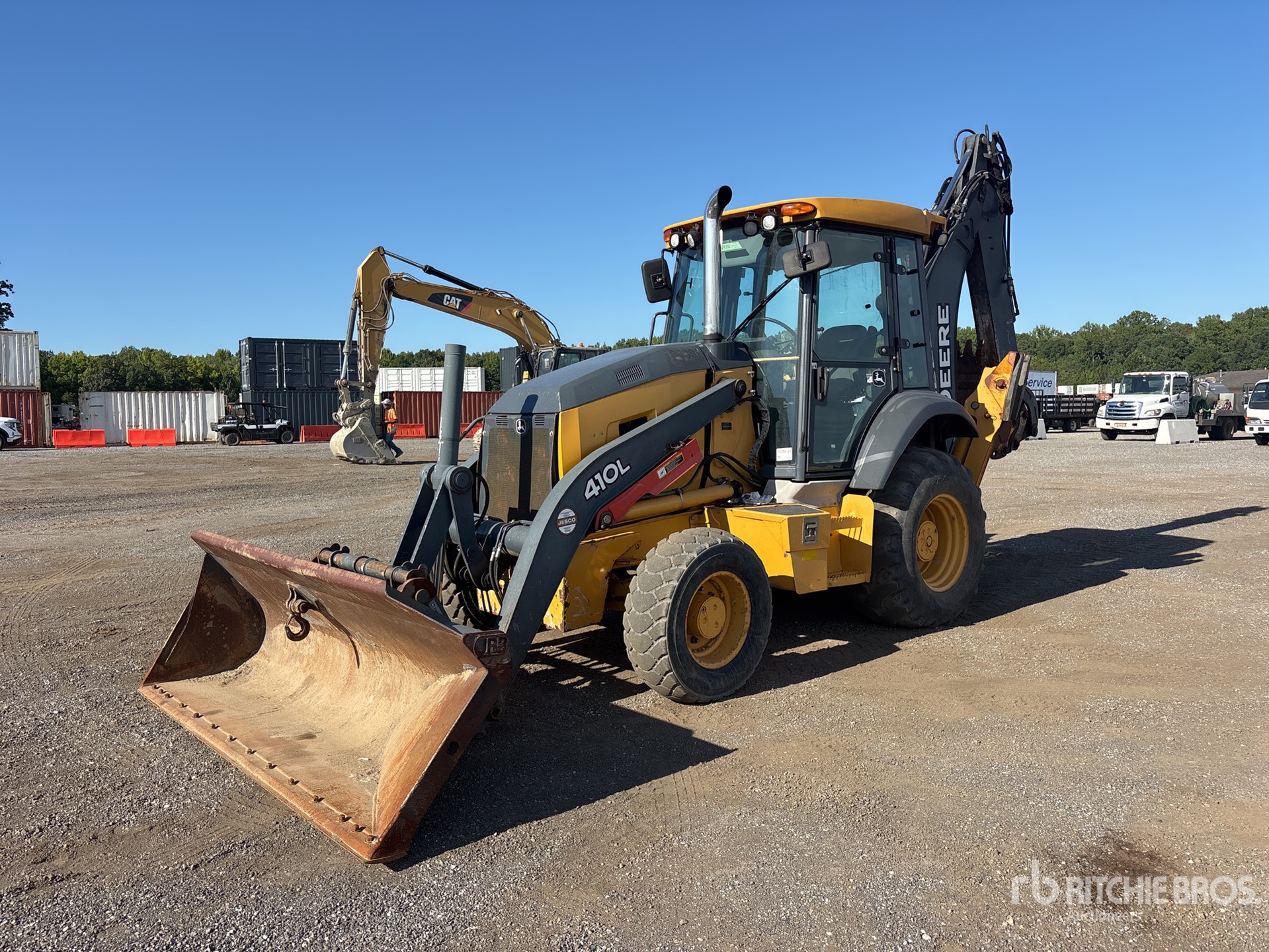 Photo of 2016 John Deere 410L