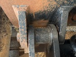 Chassis with Chassis bis Armstifte