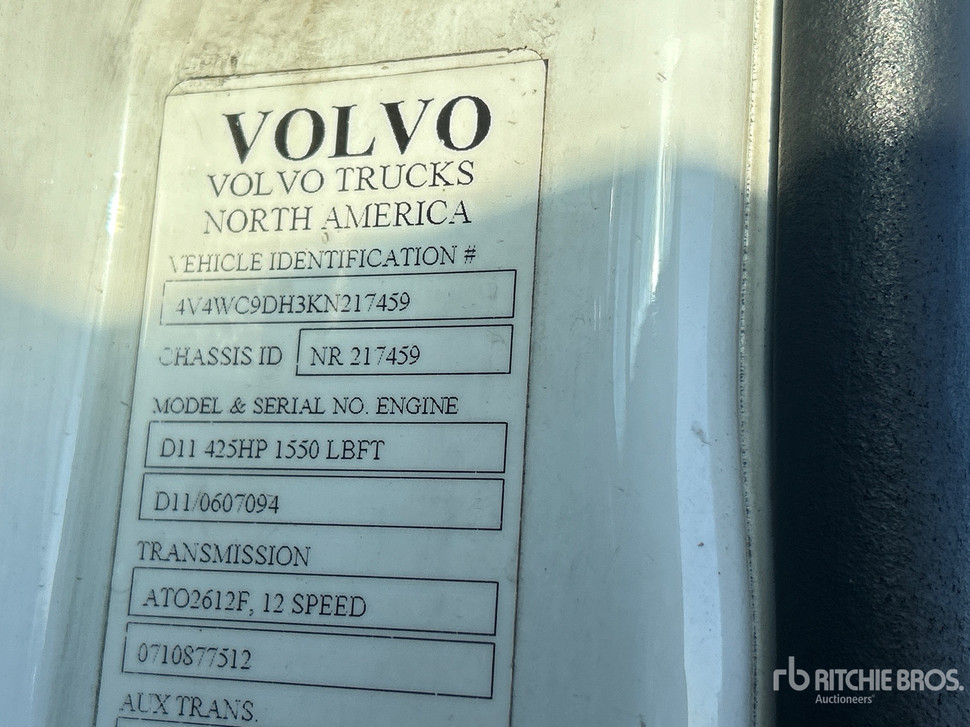 2019 Volvo VNR
