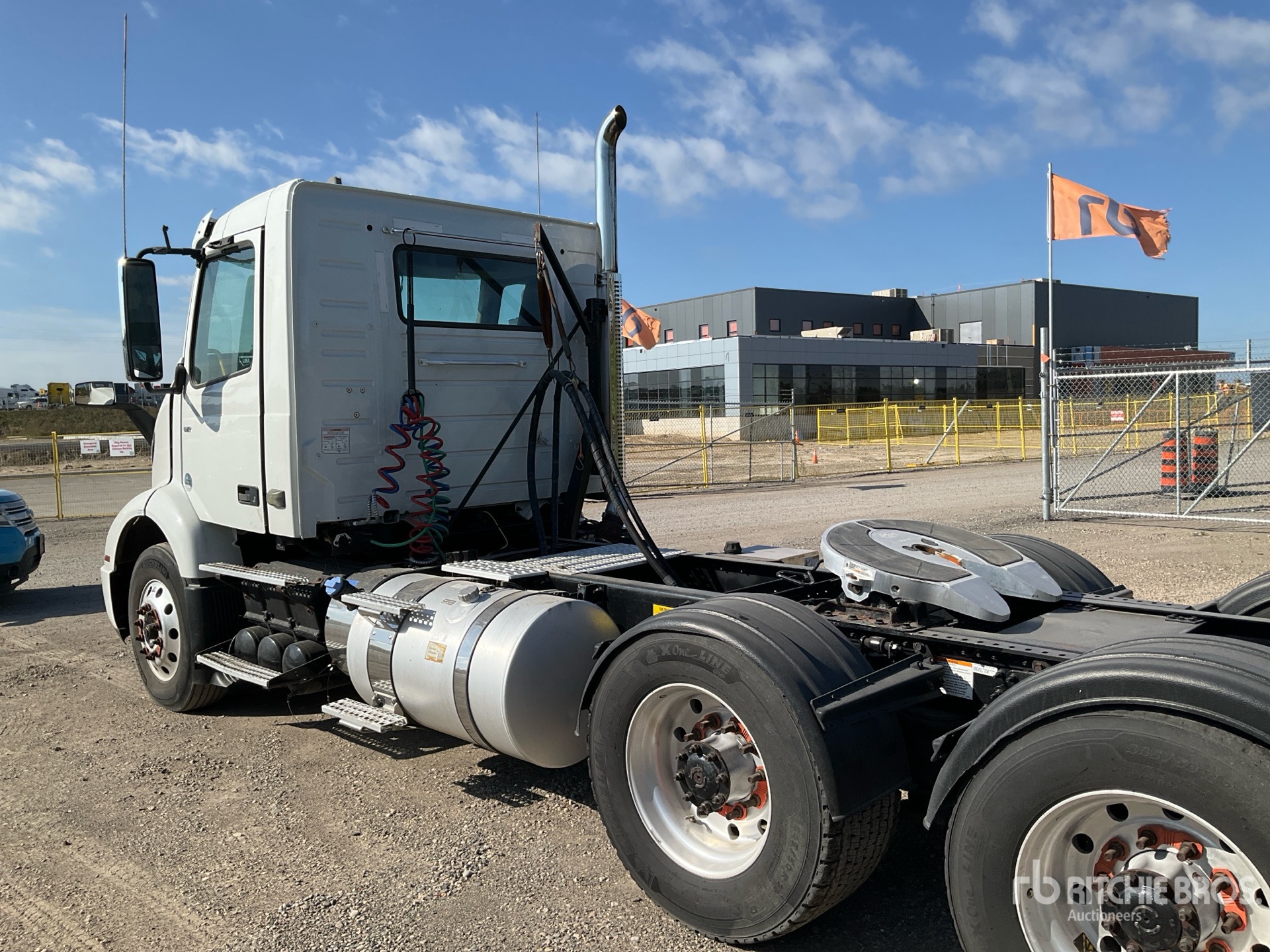2019 Volvo VNR