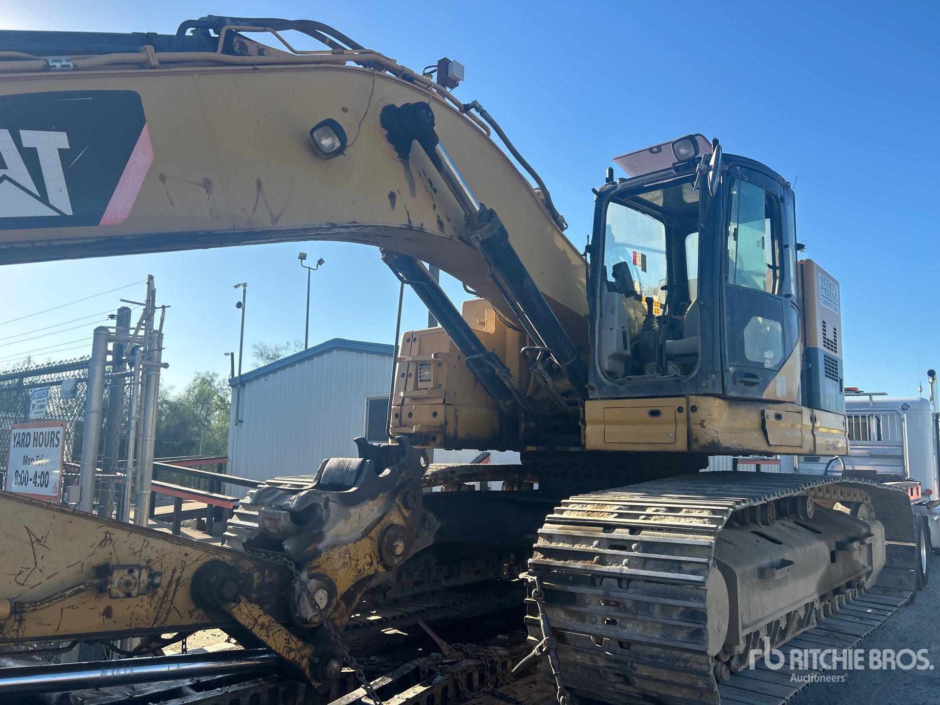 2009 Caterpillar 328D LCR