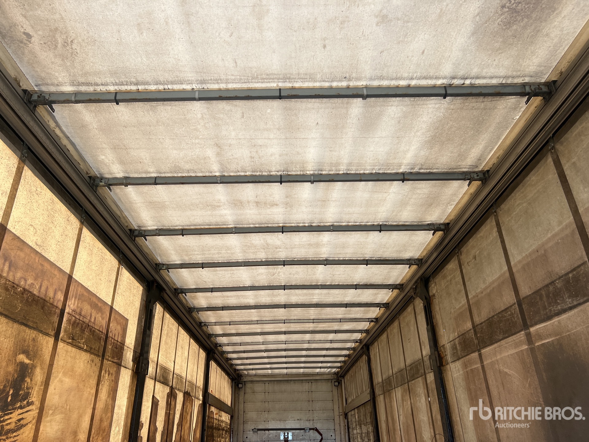 2007 Faymonville 42 TON T/A SEMI-REMORQUE PORTE- ...