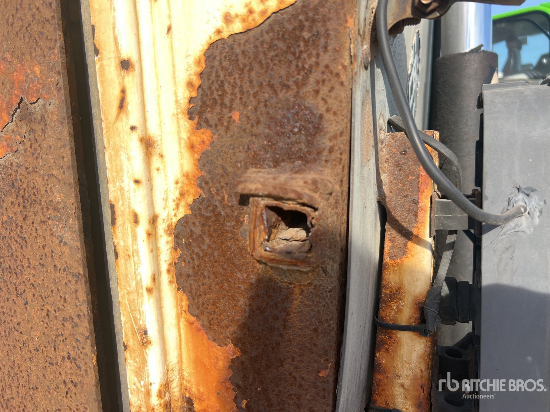 2007 Faymonville 42 TON T/A SEMI-REMORQUE PORTE- ...