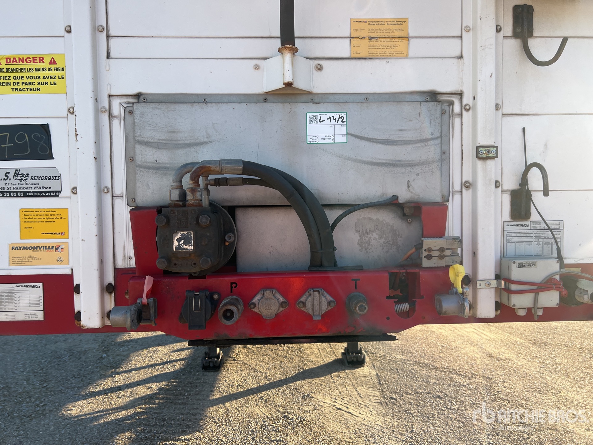 2007 Faymonville 42 TON T/A SEMI-REMORQUE PORTE- ...