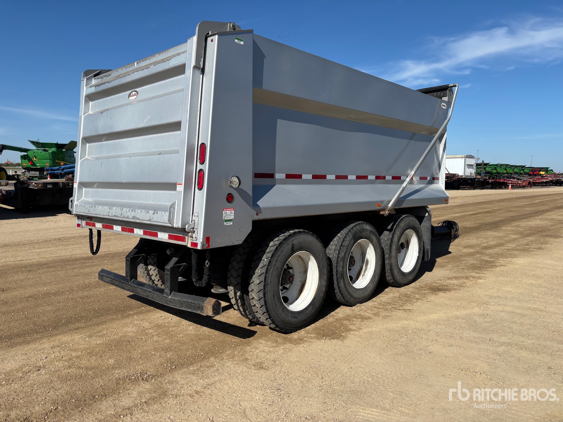 2019 Cancade 17 FT TRI/A