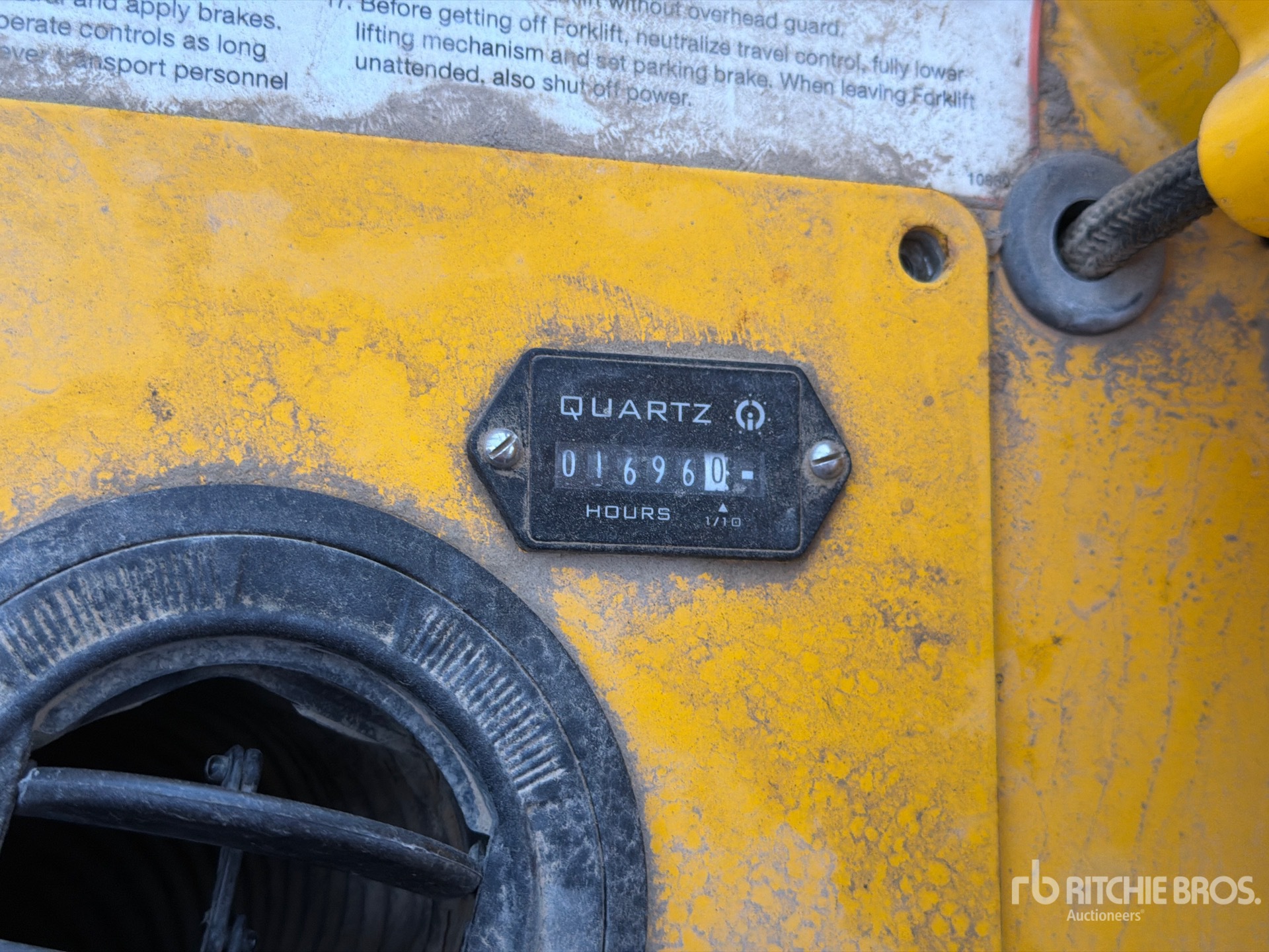 2019 Loadlifter 842-H