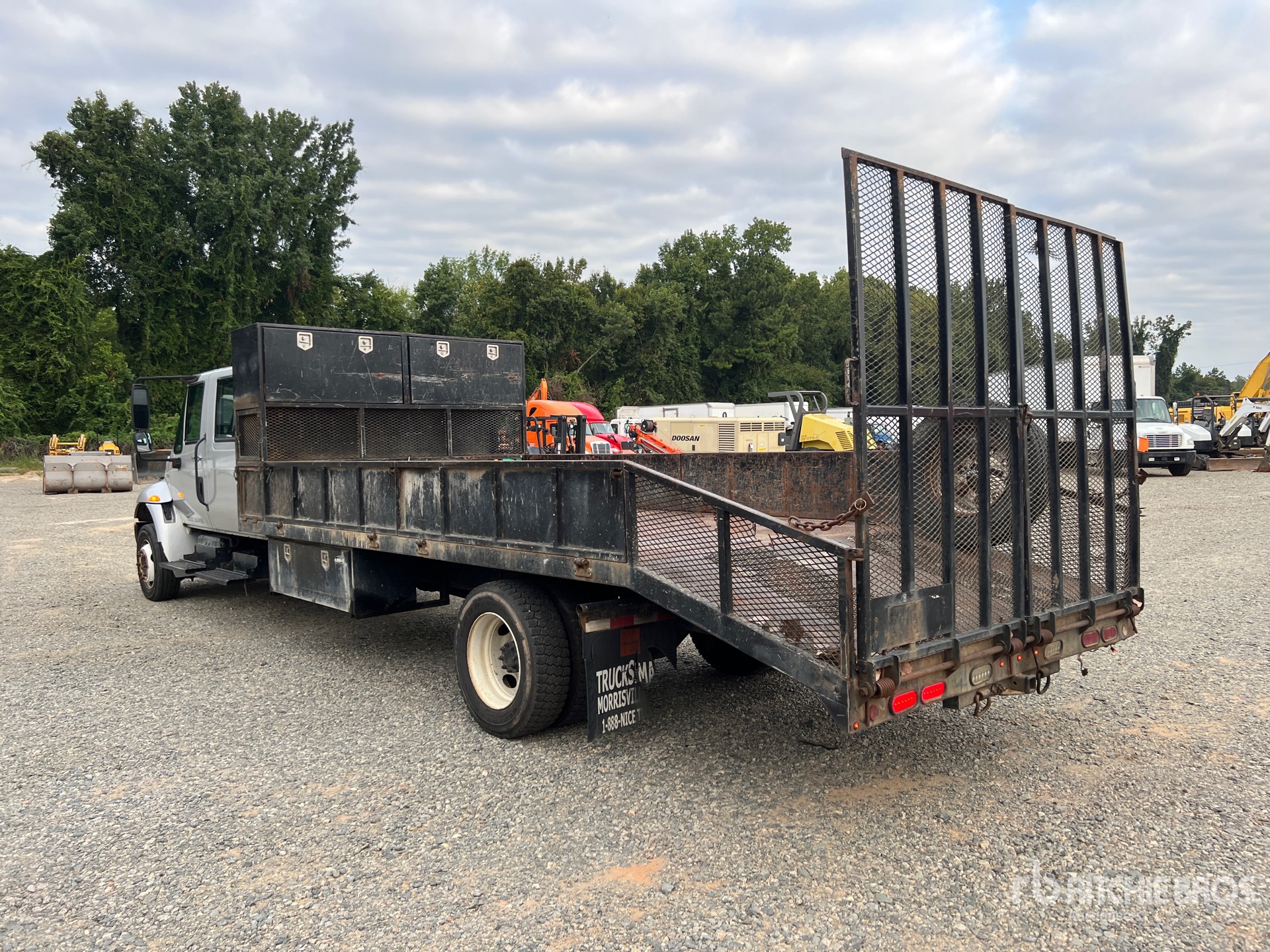 2011 International 4300