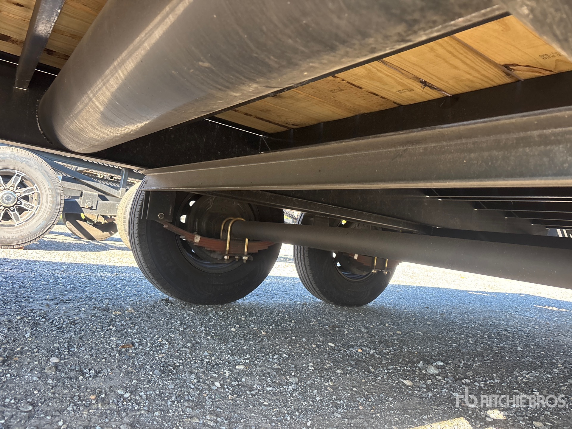 2026 Pj Trailers LS402