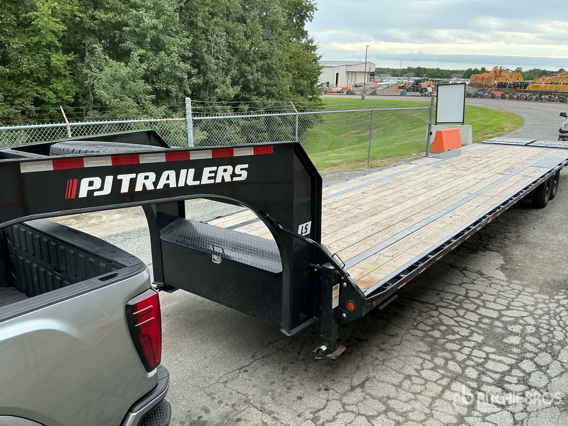 2026 Pj Trailers LS402
