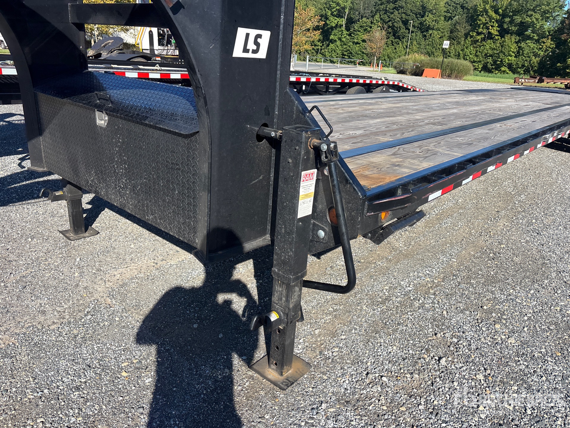 2026 Pj Trailers LS402