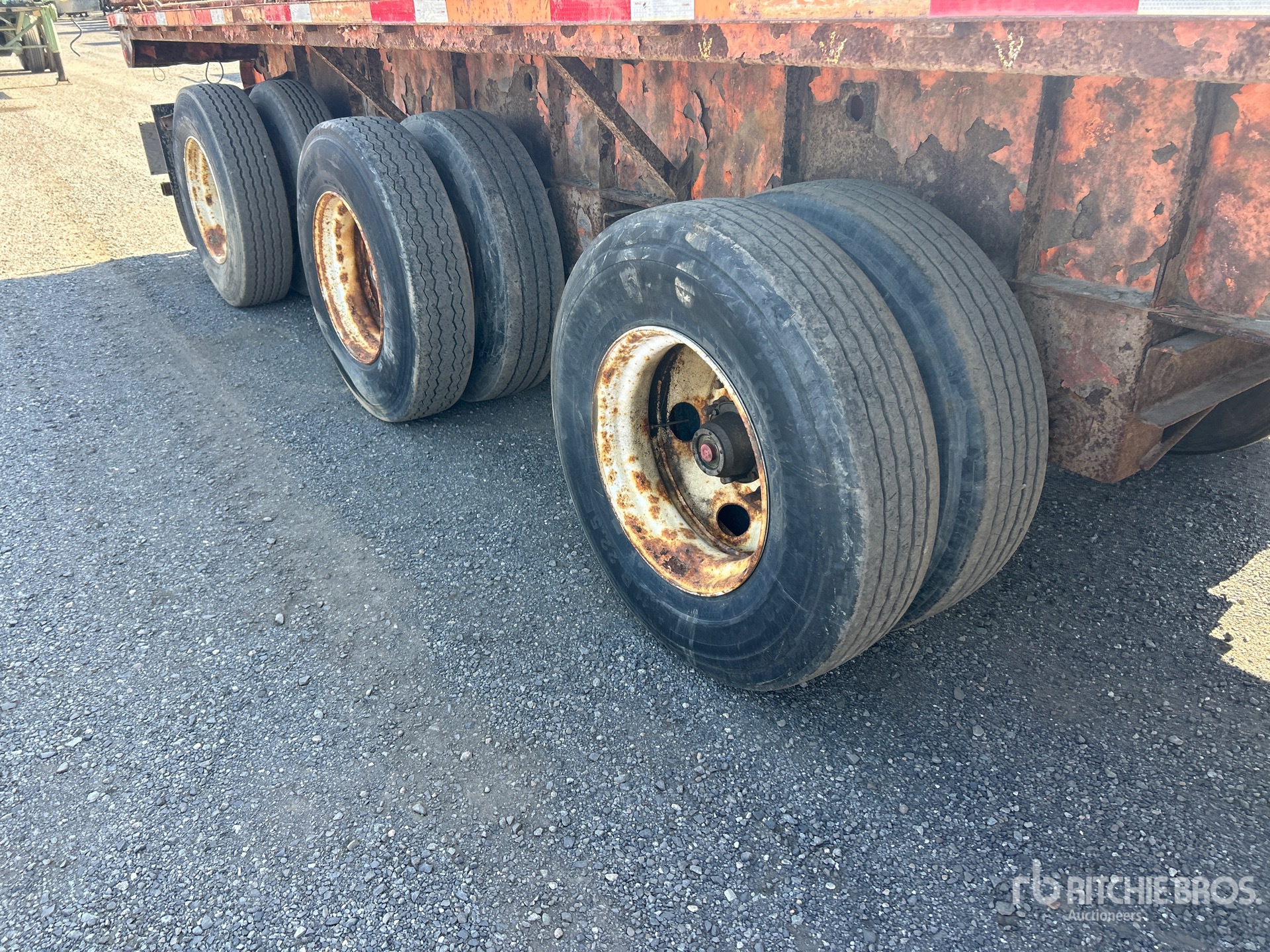 2013 Manac 12453A030