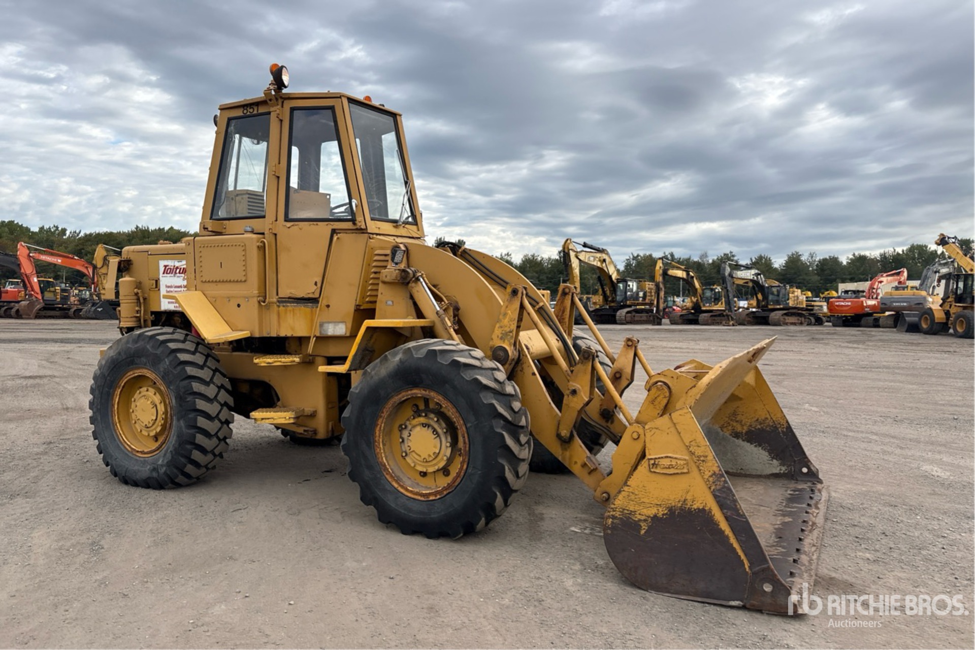 1977 Caterpillar 920