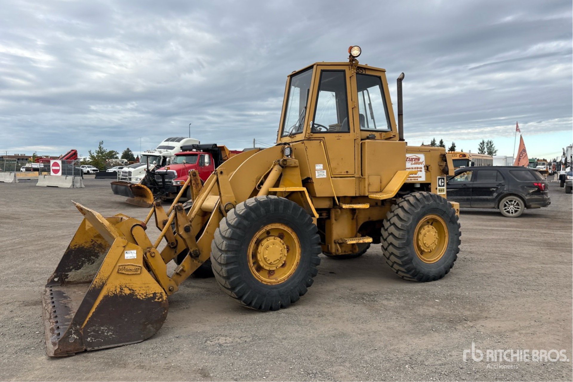 1977 Caterpillar 920