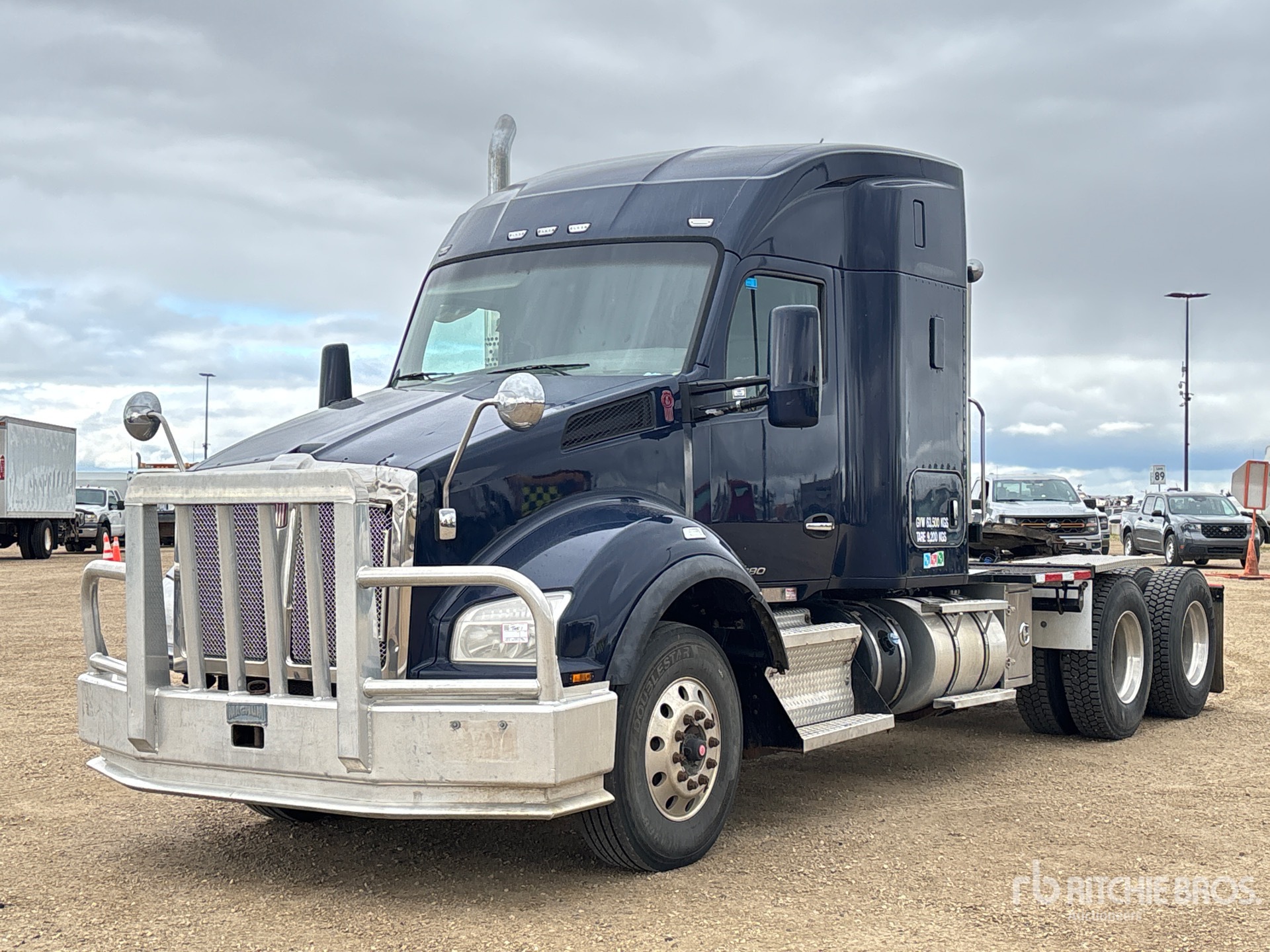 Photo of 2019 Kenworth T880