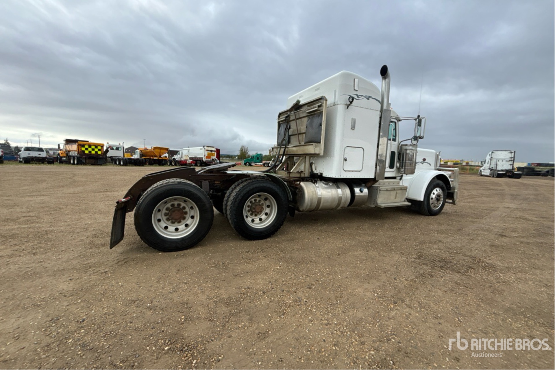 2013 Peterbilt 389
