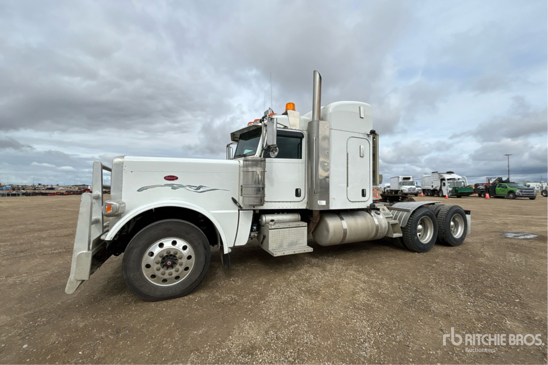 2013 Peterbilt 389