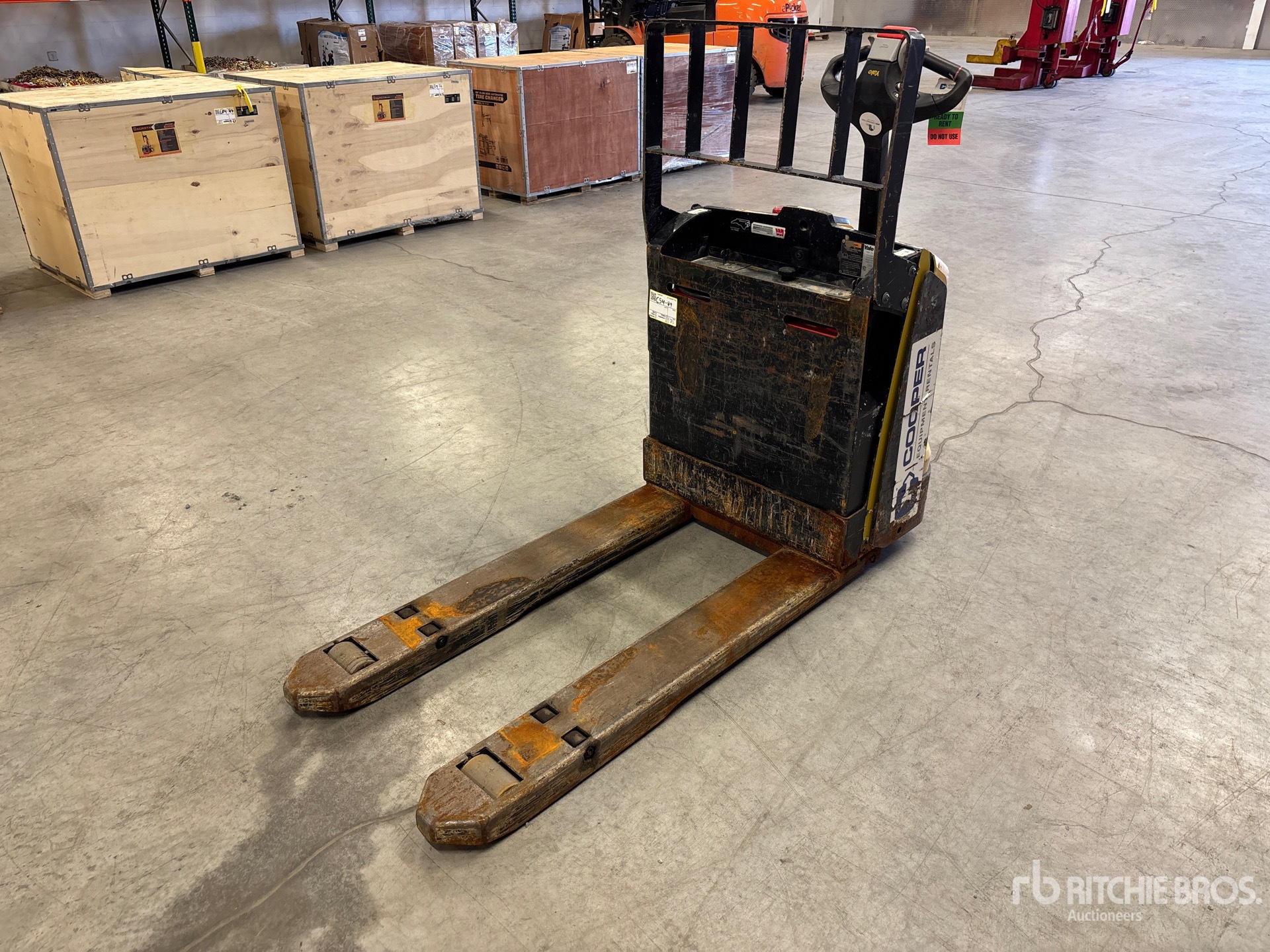 Photo of 2020 Yale MPB045VG