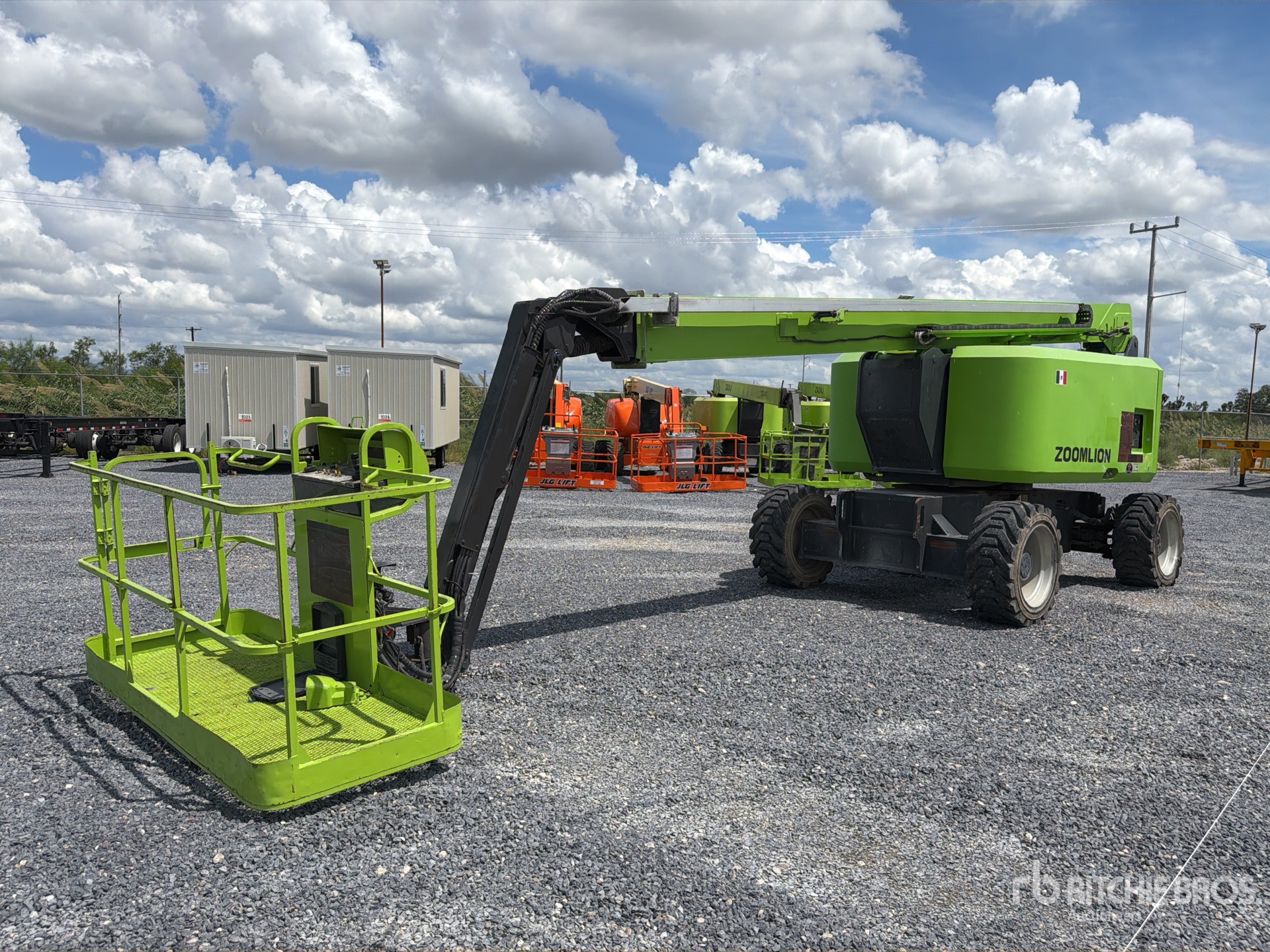 Photo of 2022 Zoomlion ZA24J