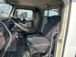 Cab with Seats/armrests