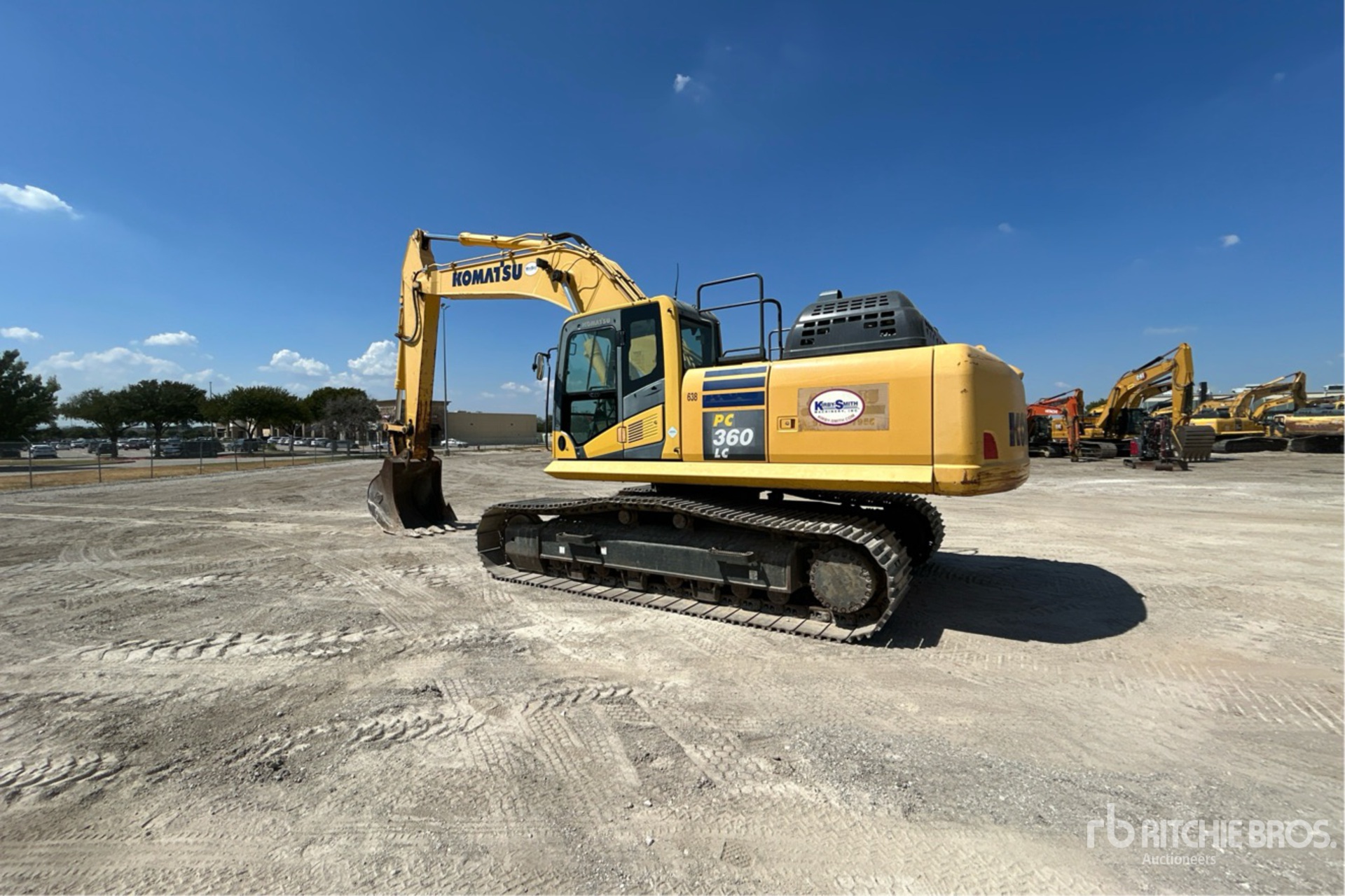 2016 Komatsu PC360LC-11