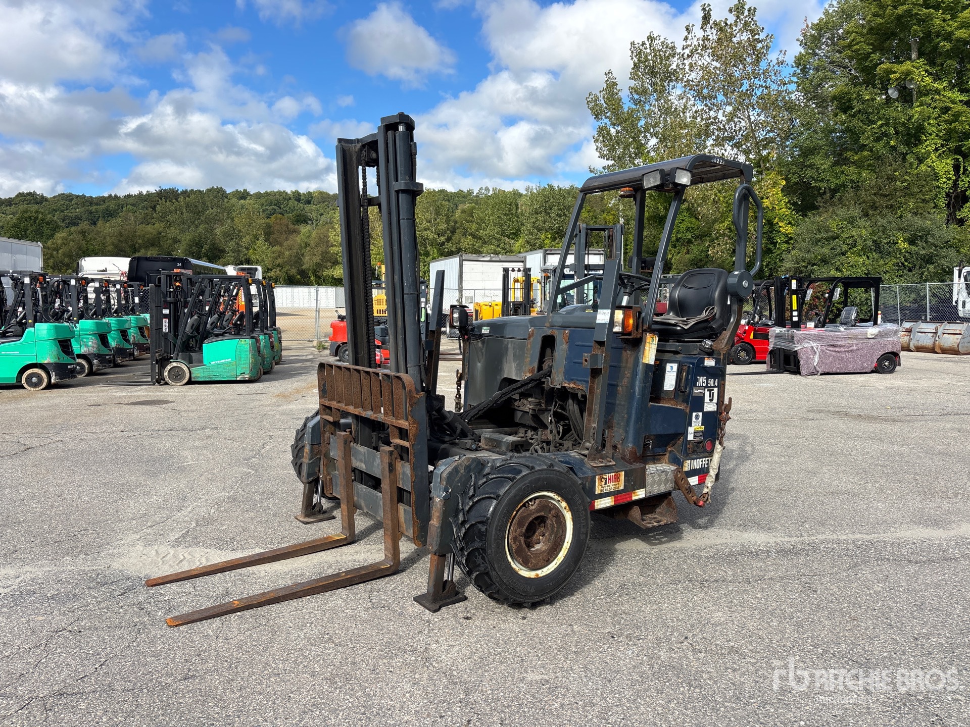 Photo of 2017 Moffett M5 50.4 T4