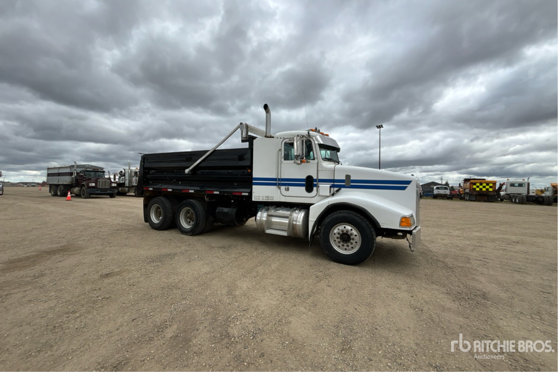 1998 Peterbilt 567