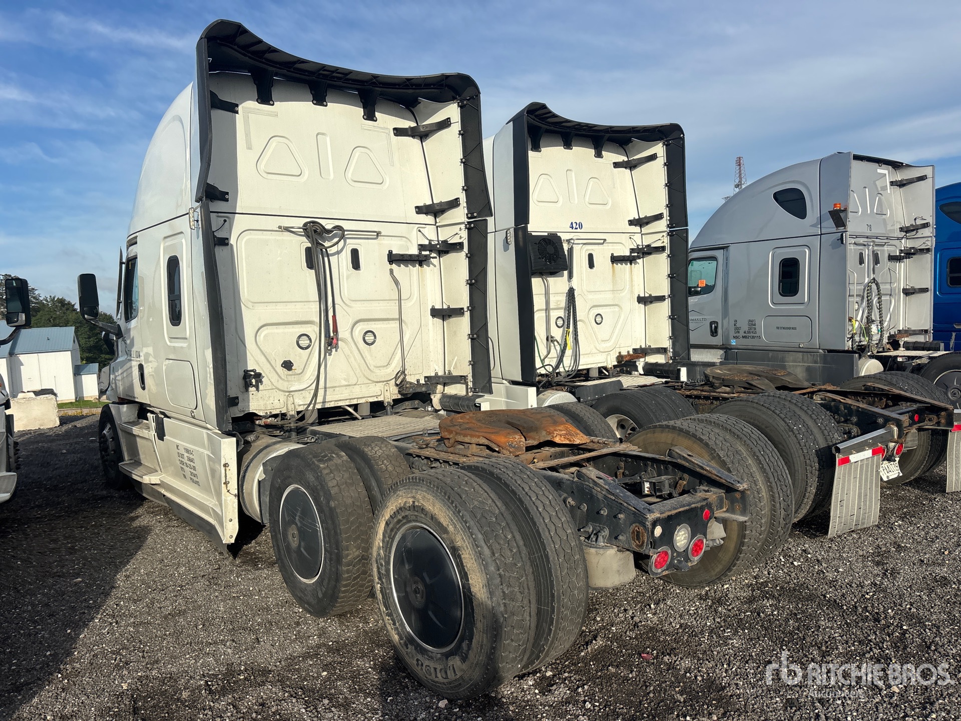 2023 Freightliner CASCADIA 126