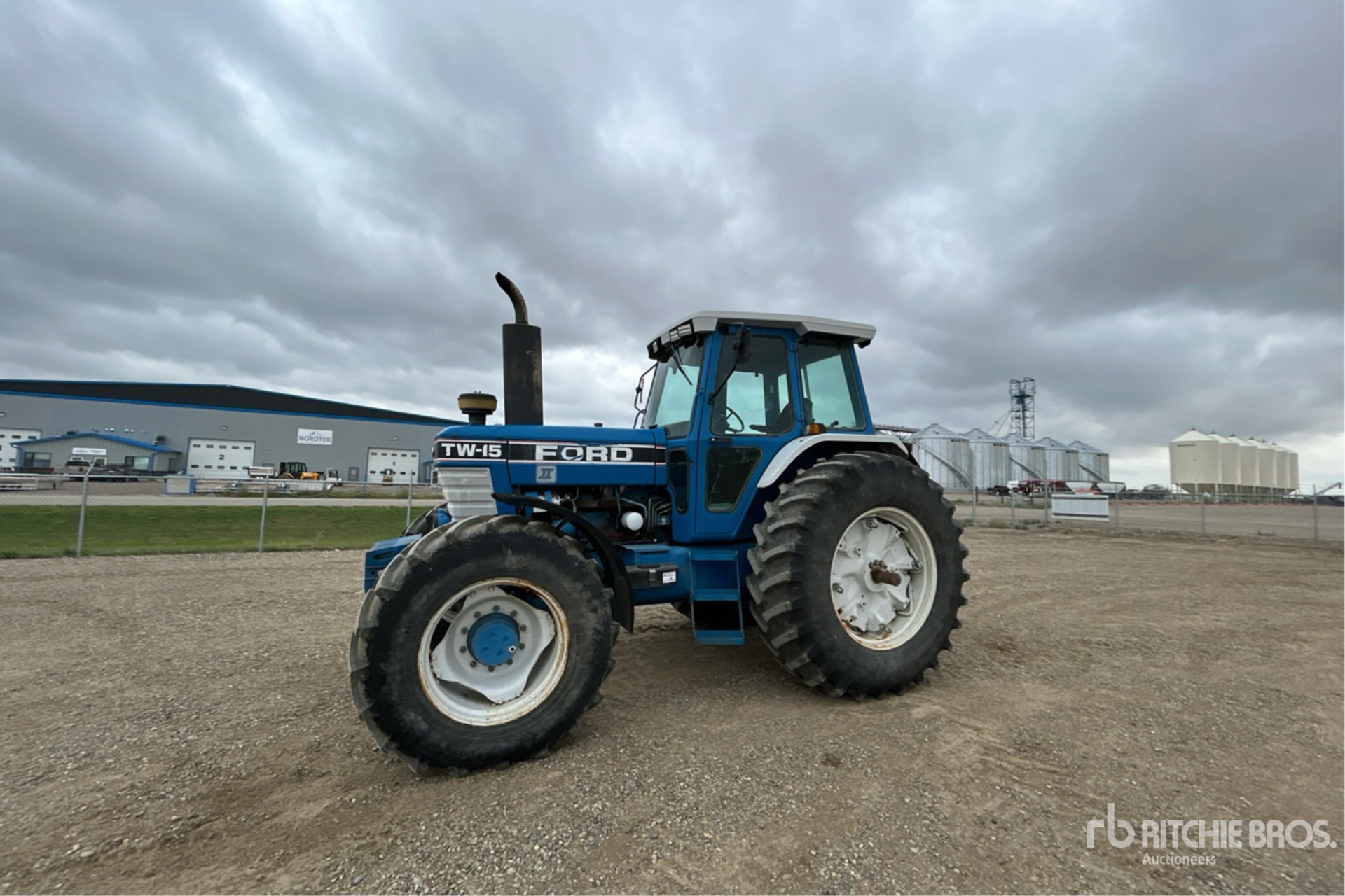 1989 Ford TW-15