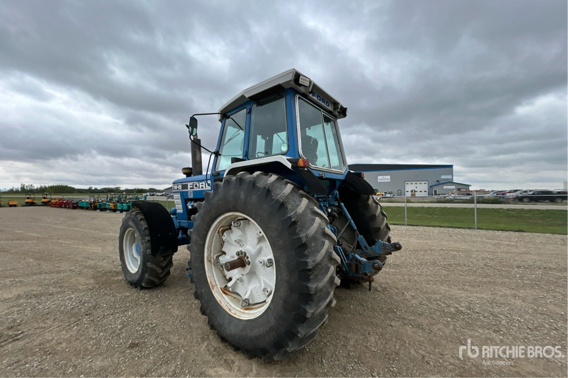 1989 Ford TW-15