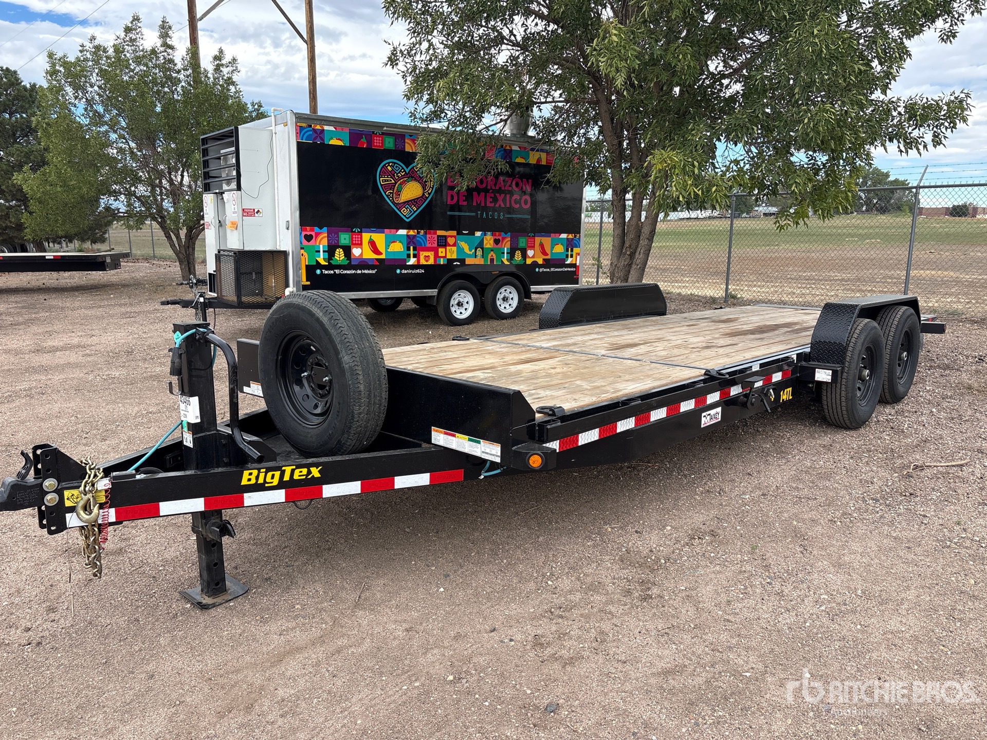 2026 Big Tex 11300 lb 16 ft T/A