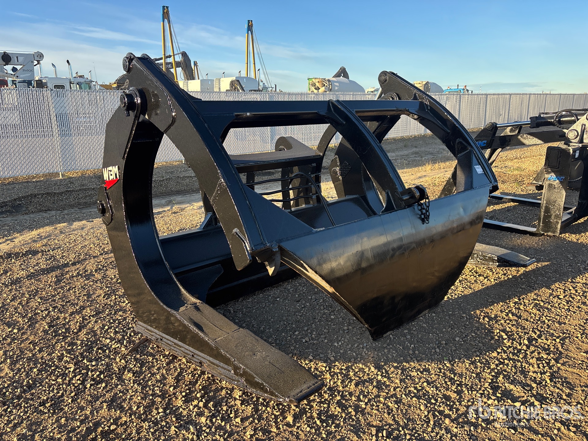 Wabash 108 in Log Pipe Grapple - Fits  ...