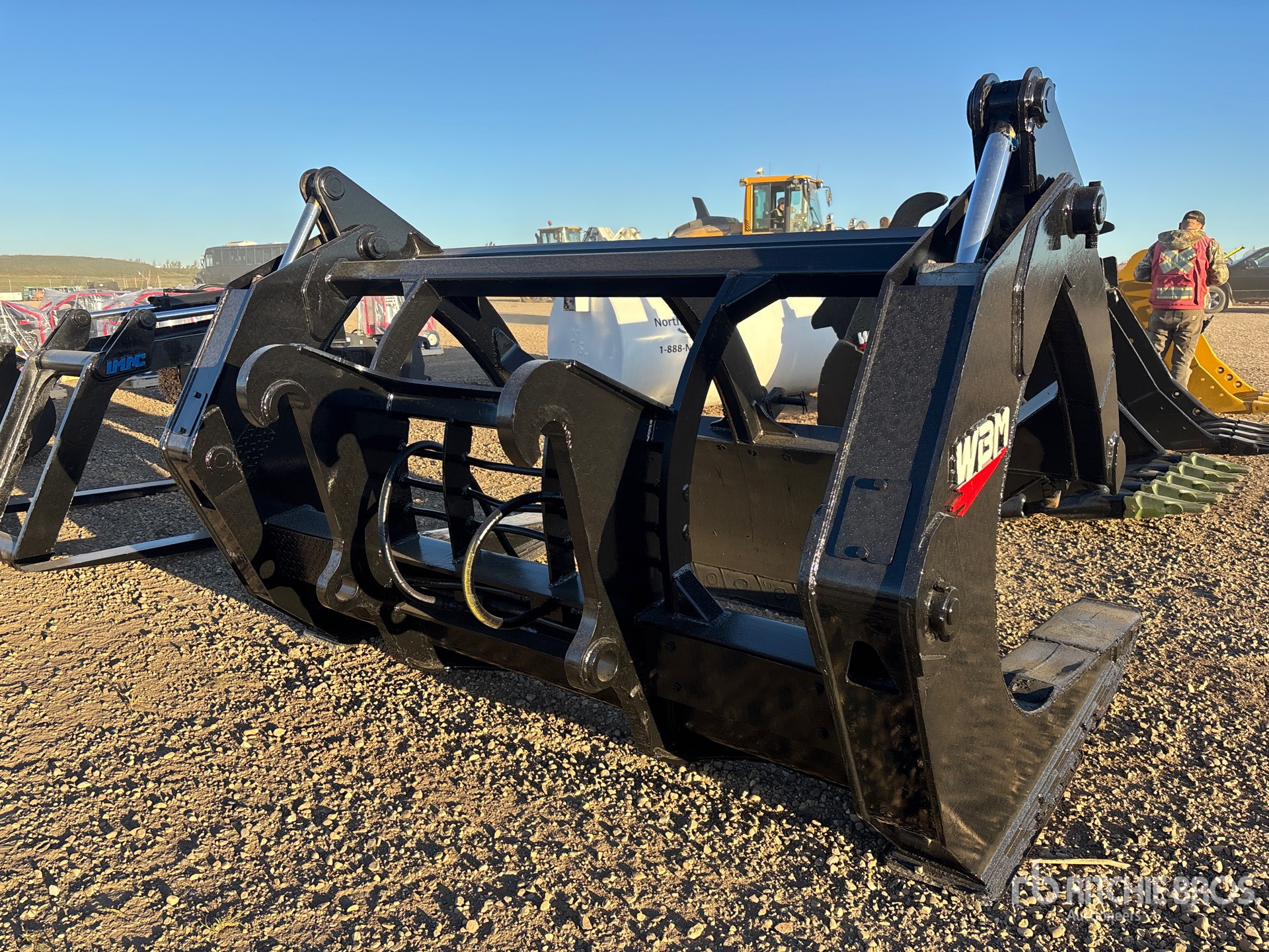 Wabash 108 in Log Pipe Grapple - Fits  ...