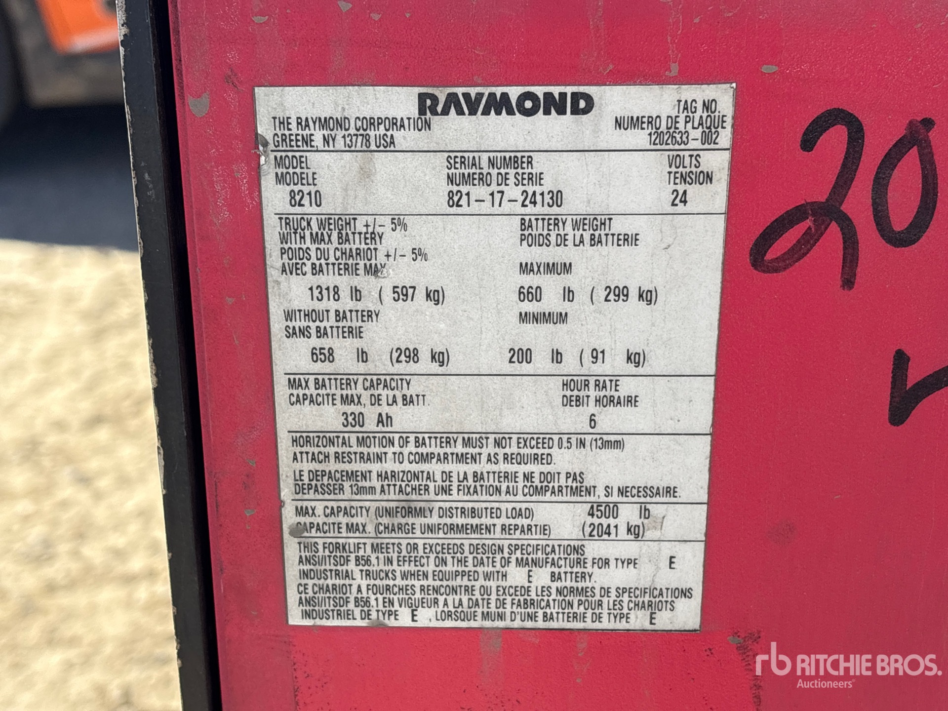 2017 Raymond 8210