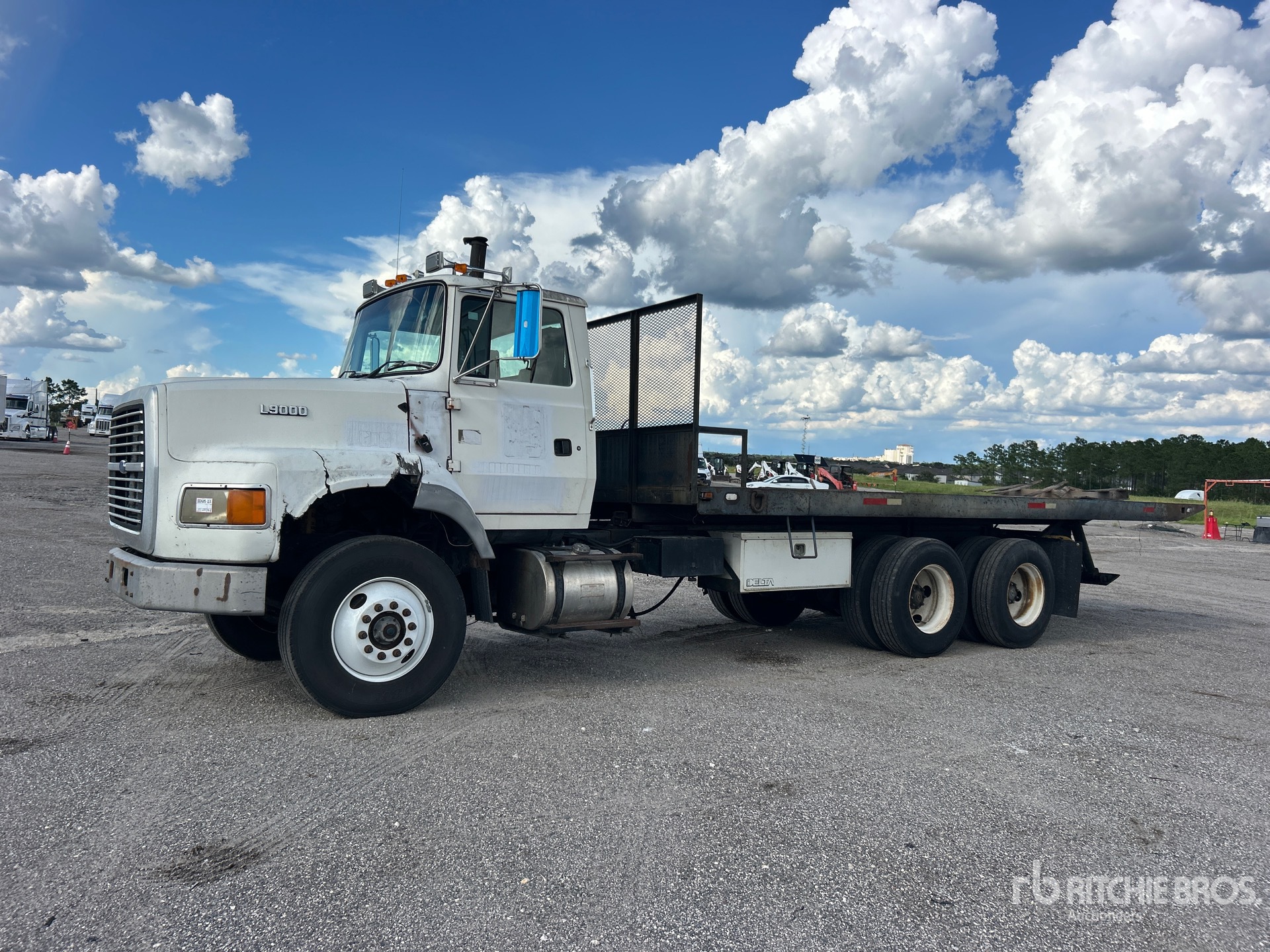 1995 Ford L9000