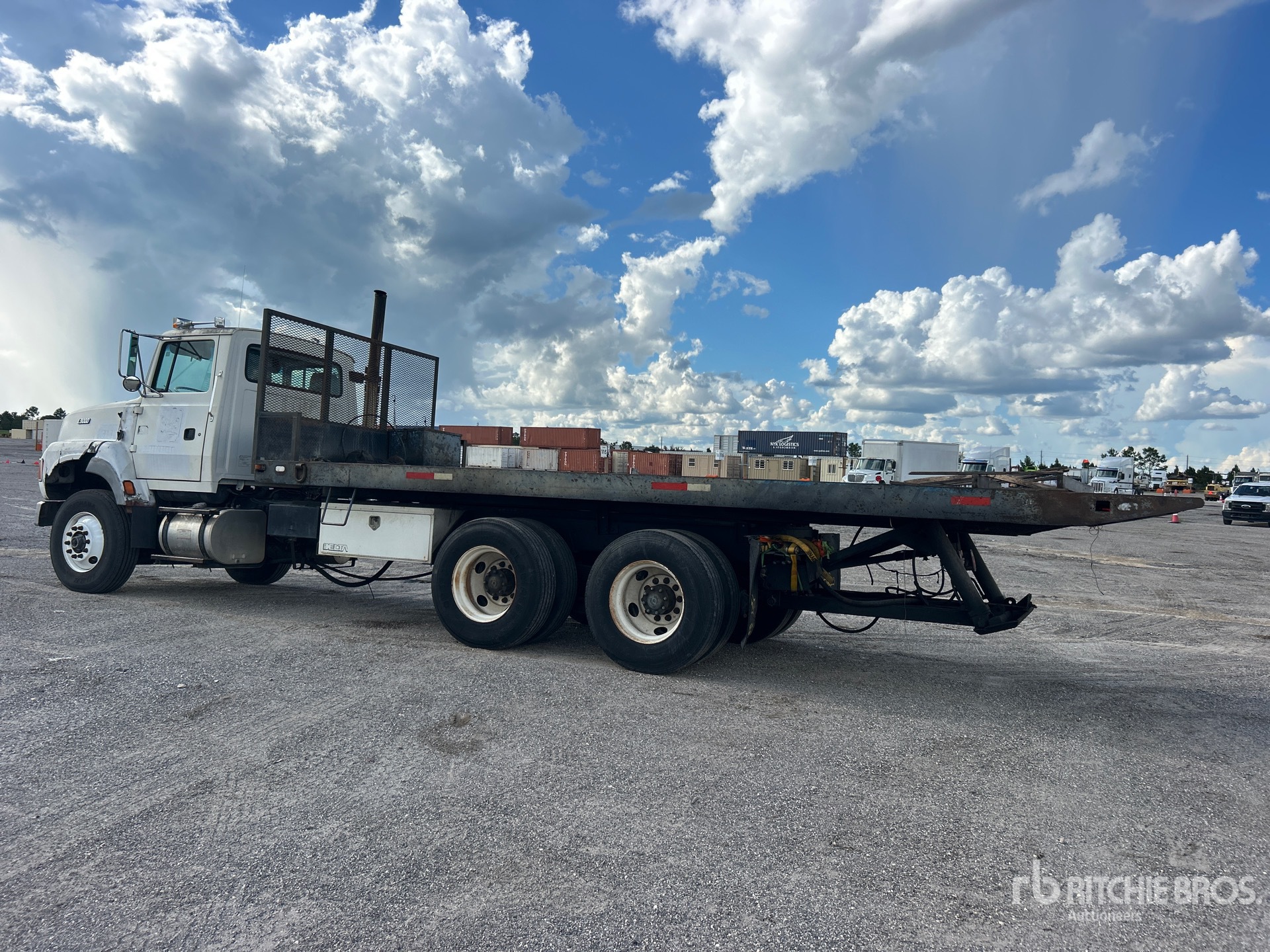 1995 Ford L9000