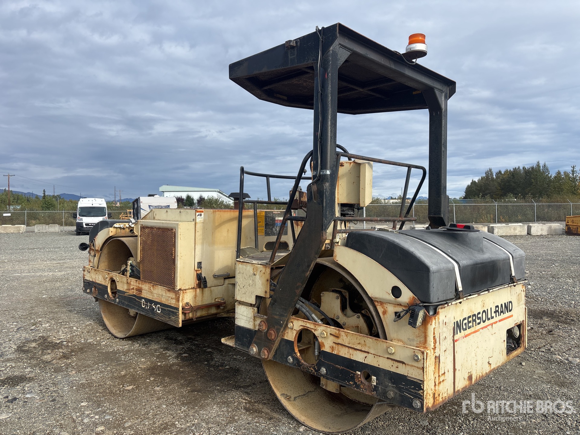 2000 Ingersoll Rand DD-90