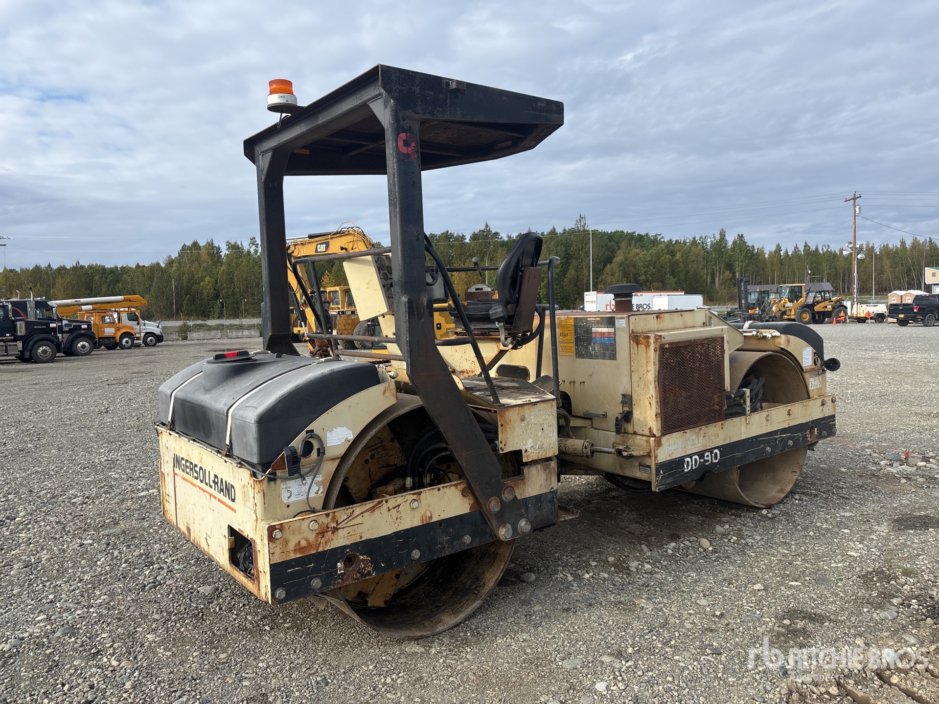 2000 Ingersoll Rand DD-90
