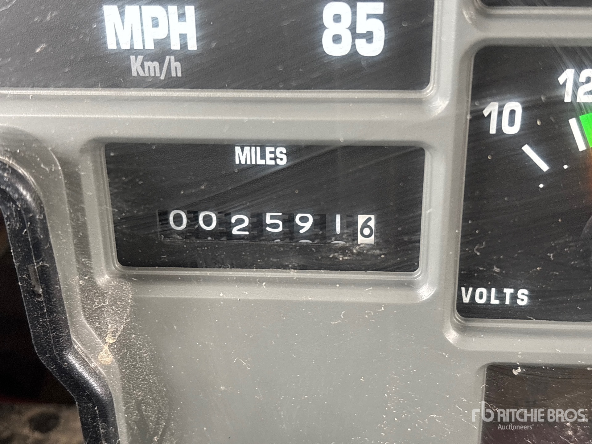2000 International 4700