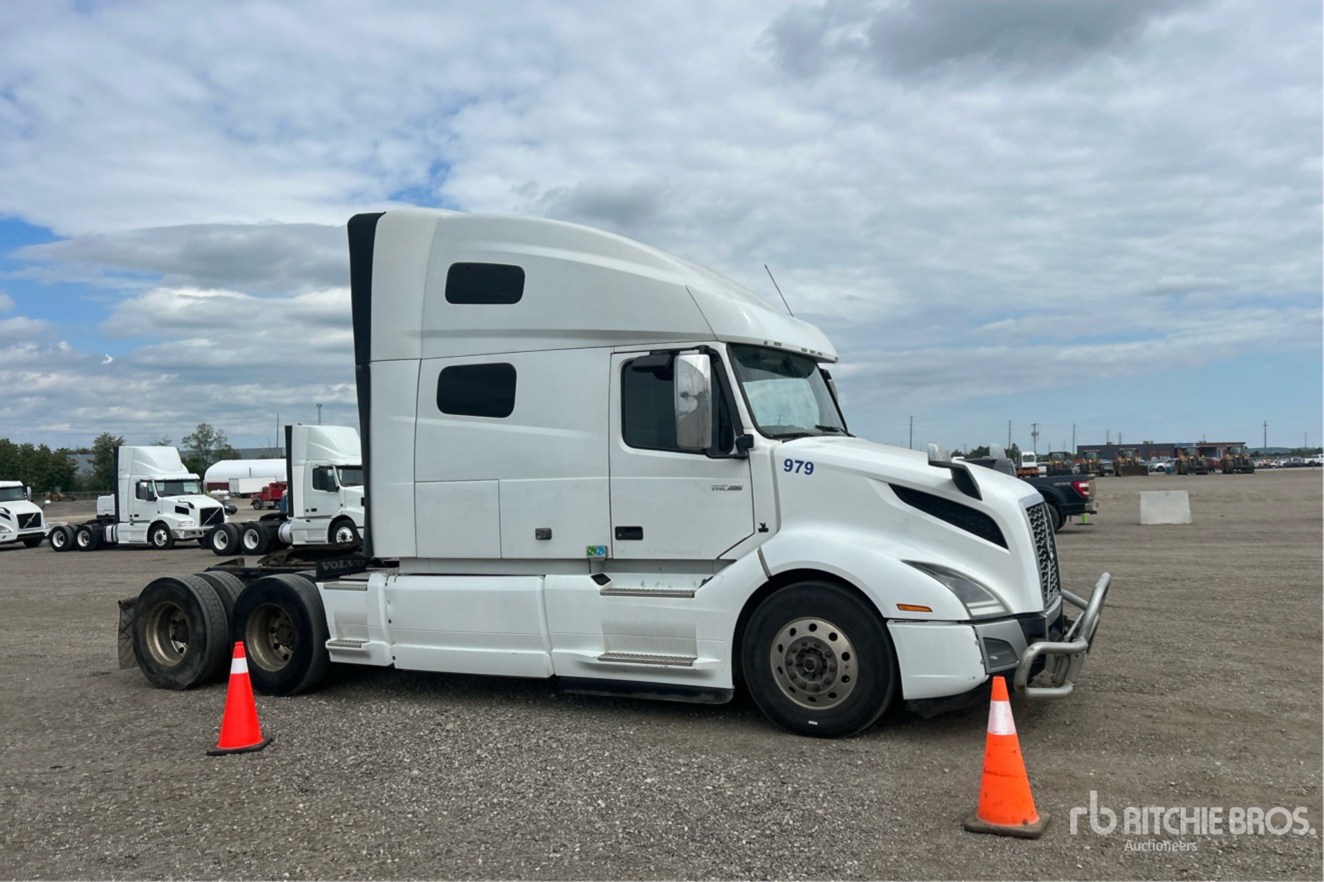 2019 Volvo VNL
