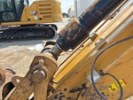 Hydraulics with Bucket Cylinder
