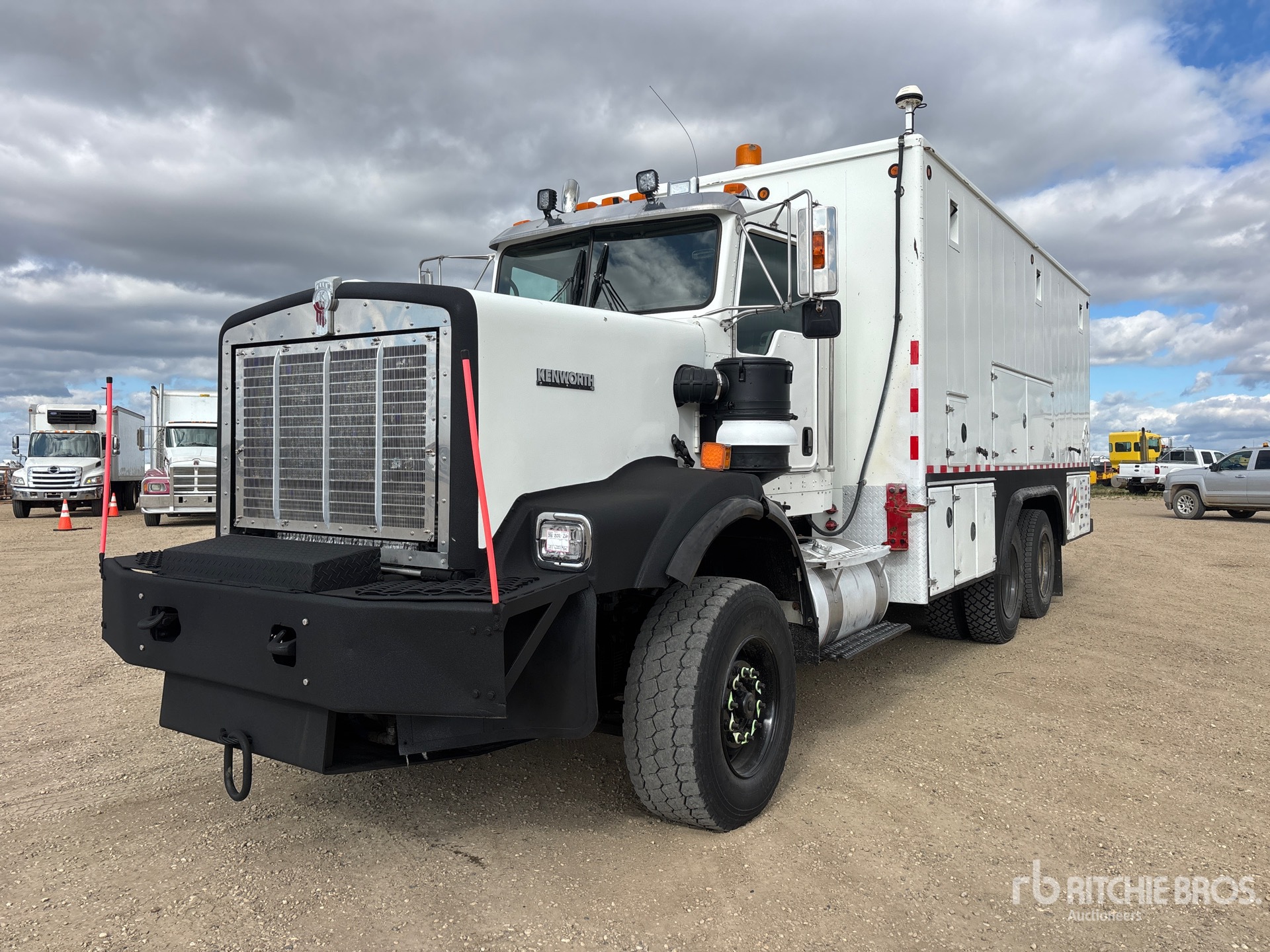 Photo of 2011 Kenworth C500