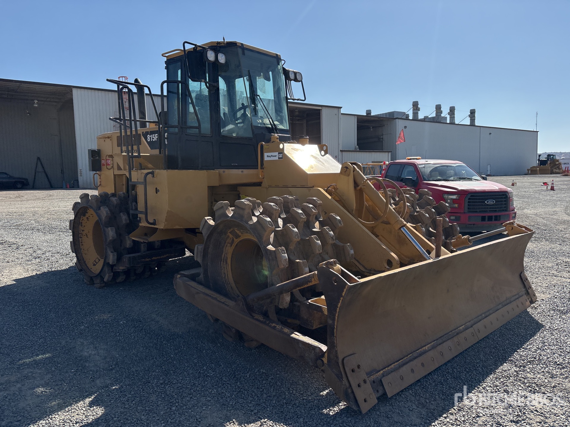 2013 Caterpillar 815F2
