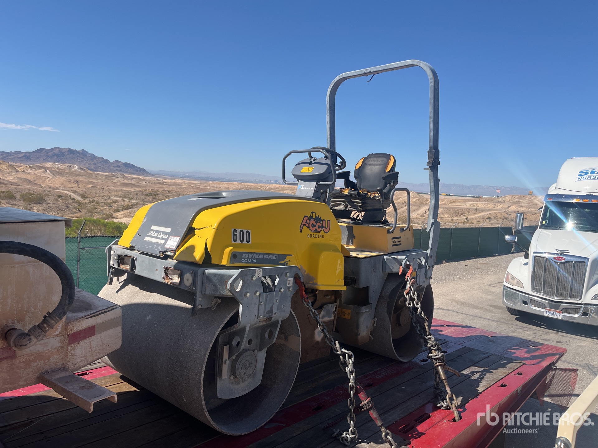 Photo of Dynapac CC1300