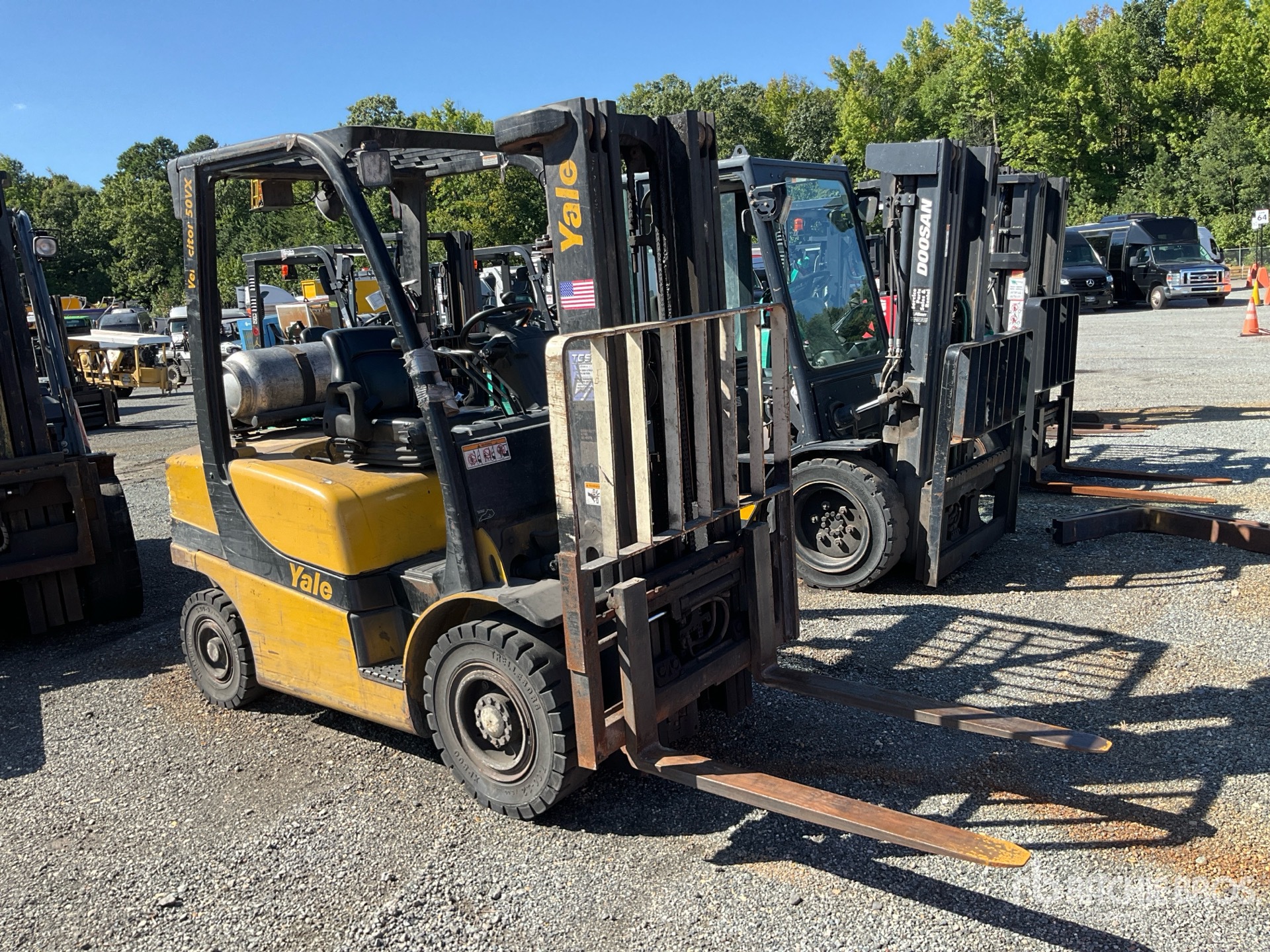 2011 Yale GLP050VXNVSE084