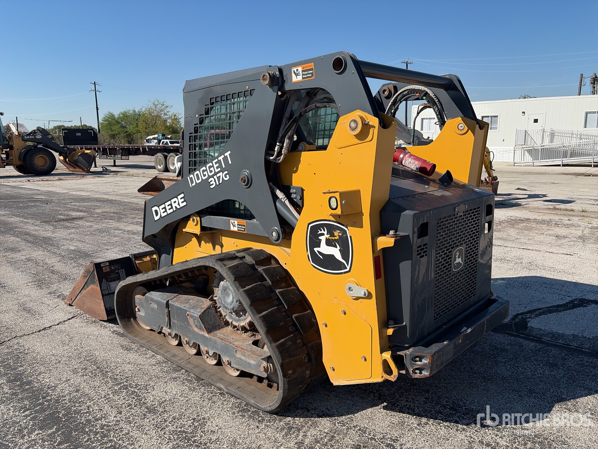 2022 John Deere 317G