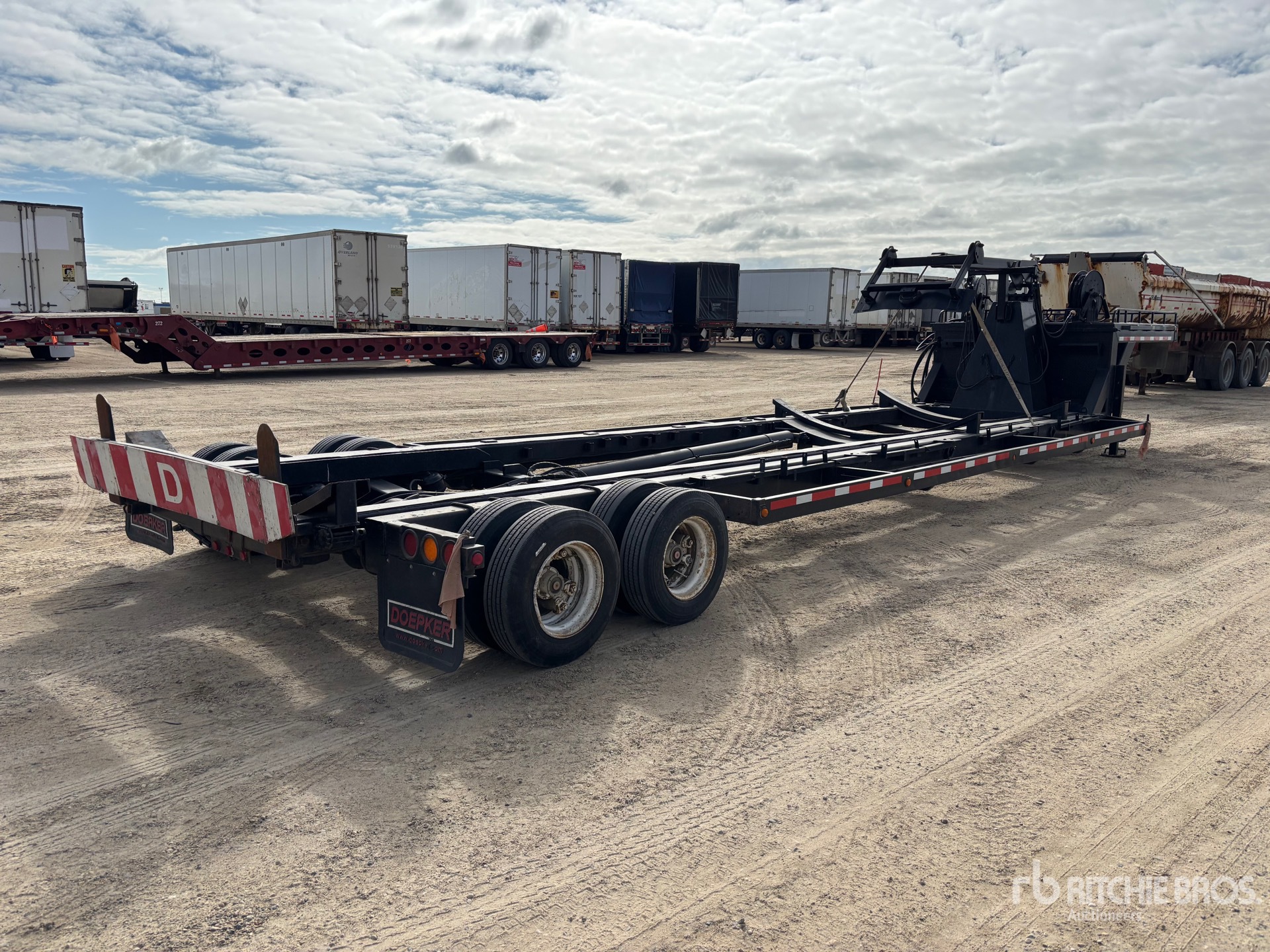 2001 Empire Tank Cradle Trailer