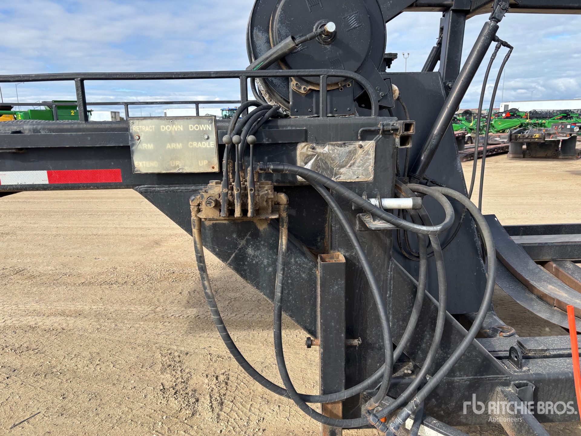 2001 Empire Tank Cradle Trailer